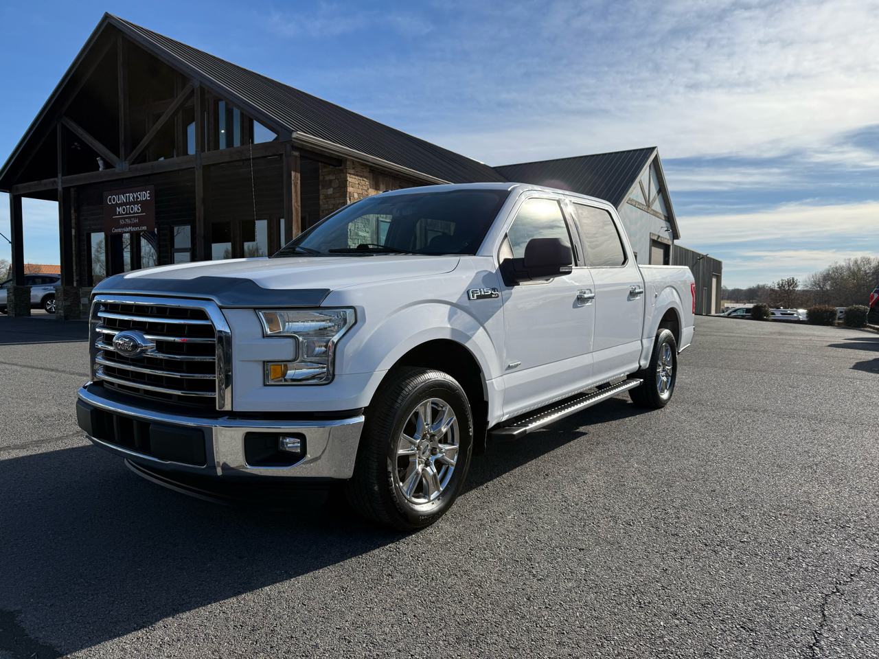 Ford F-150 XLT SuperCrew 2WD 2015