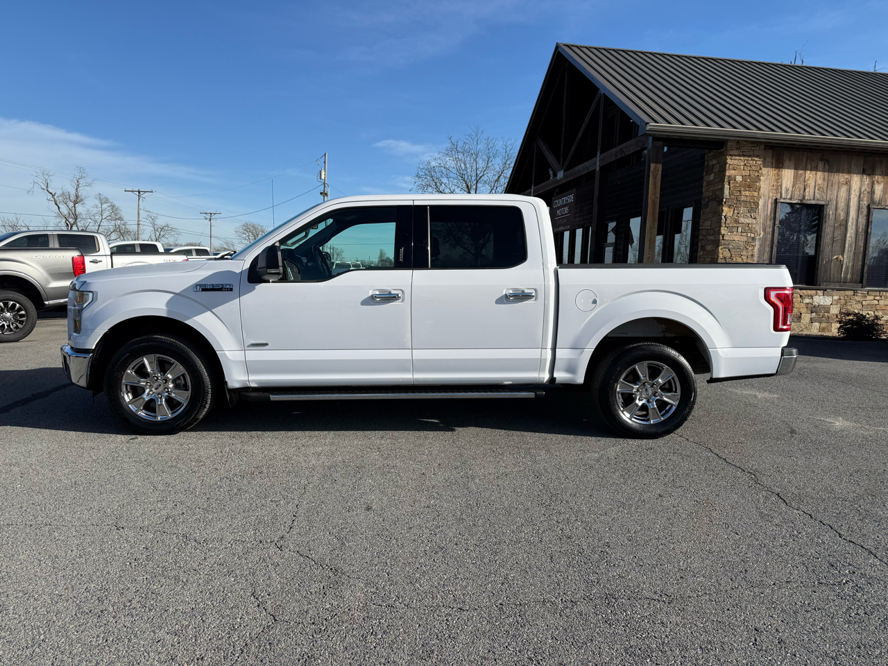 Ford F-150 XLT SuperCrew 2WD 2015