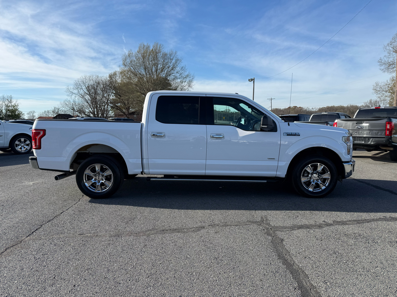 Ford F-150 XLT SuperCrew 2WD 2015