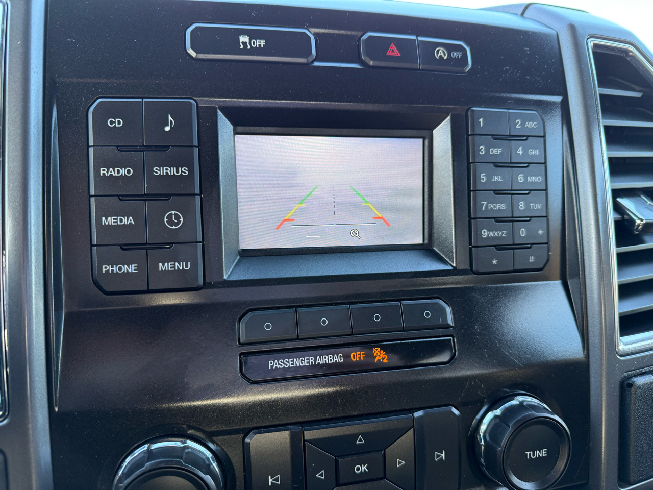 Ford F-150 XLT SuperCrew 2WD 2015