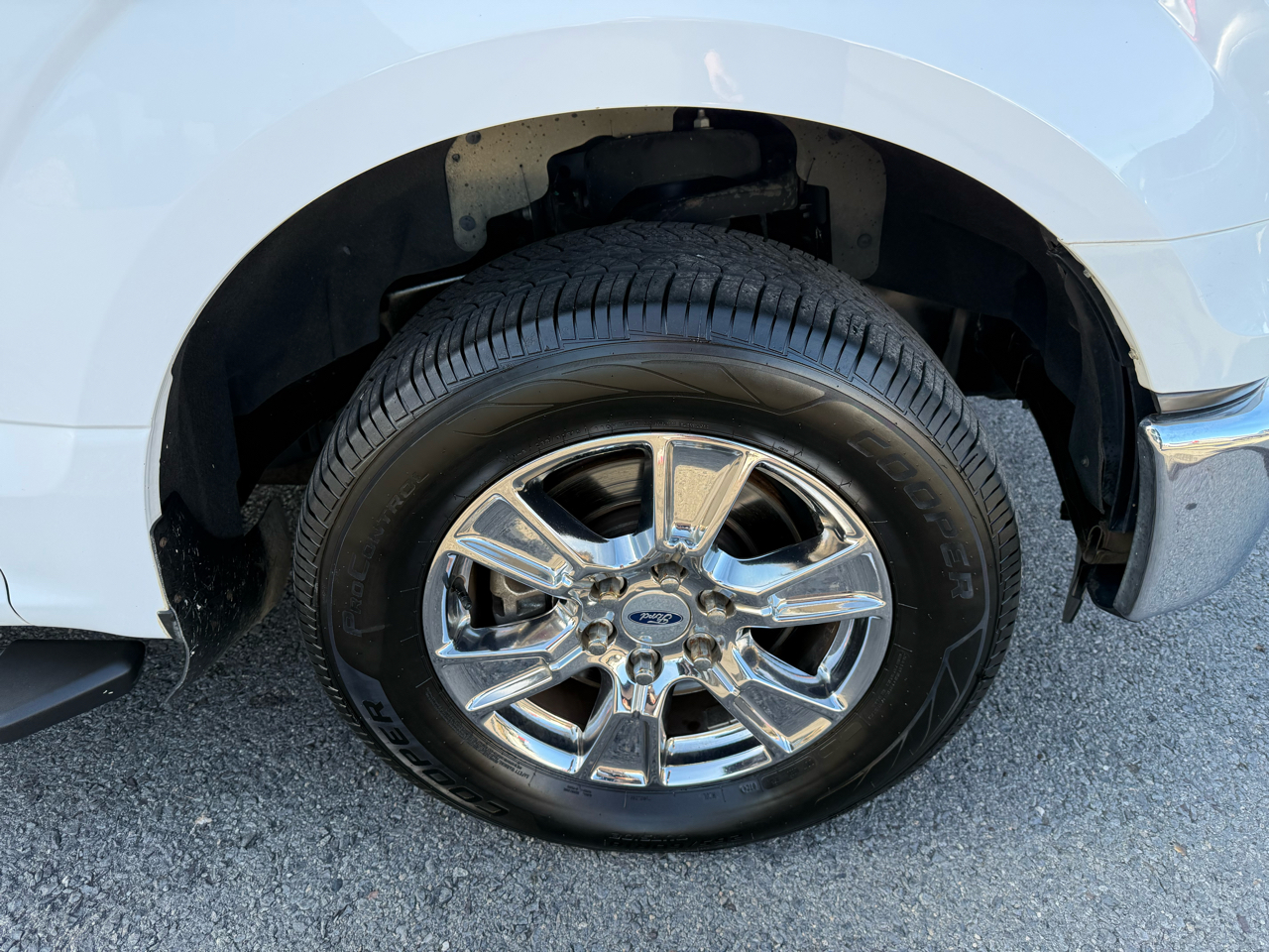 Ford F-150 XLT SuperCrew 2WD 2015