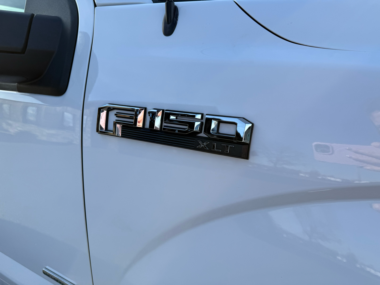 Ford F-150 XLT SuperCrew 2WD 2015