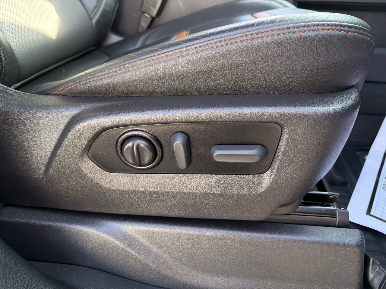 GMC Sierra 1500 AT4 Crew Cab 4WD 2021