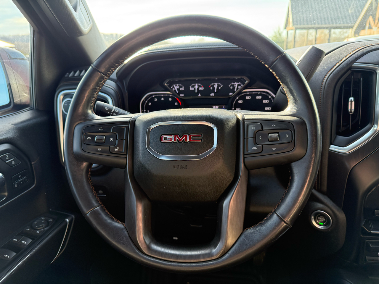 GMC Sierra 1500 AT4 Crew Cab 4WD 2021