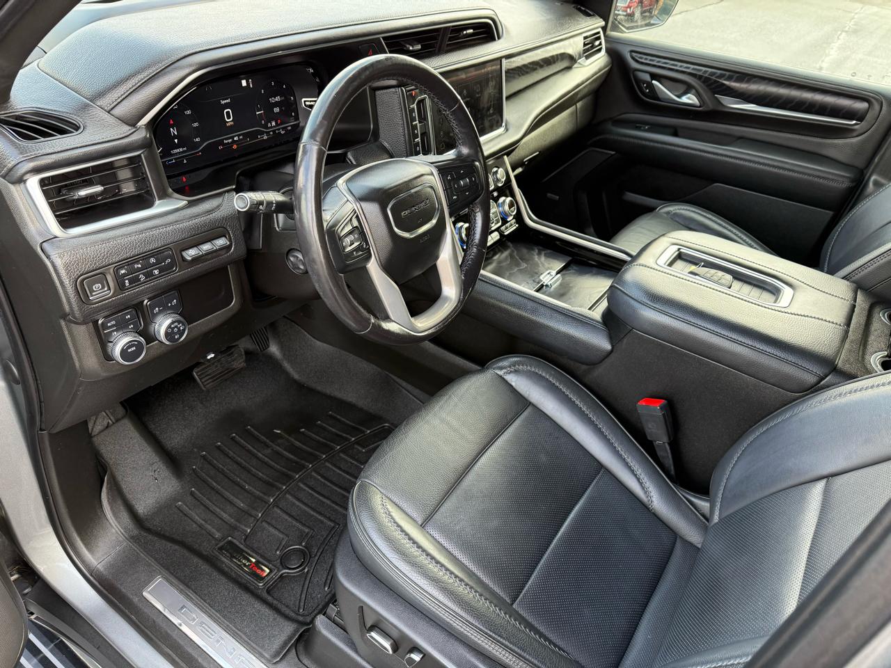 GMC Yukon XL Denali 4WD 2022