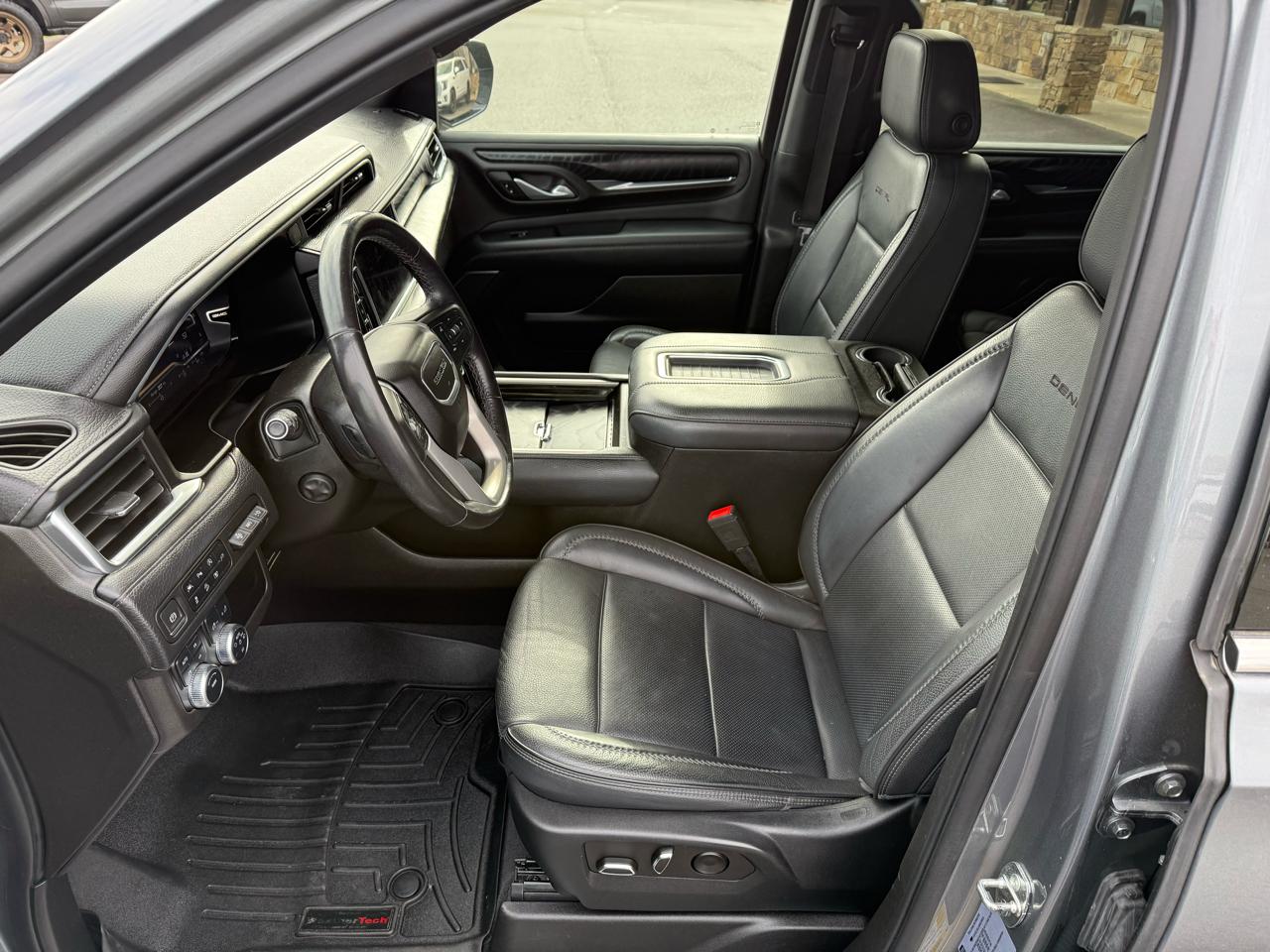 GMC Yukon XL Denali 4WD 2022