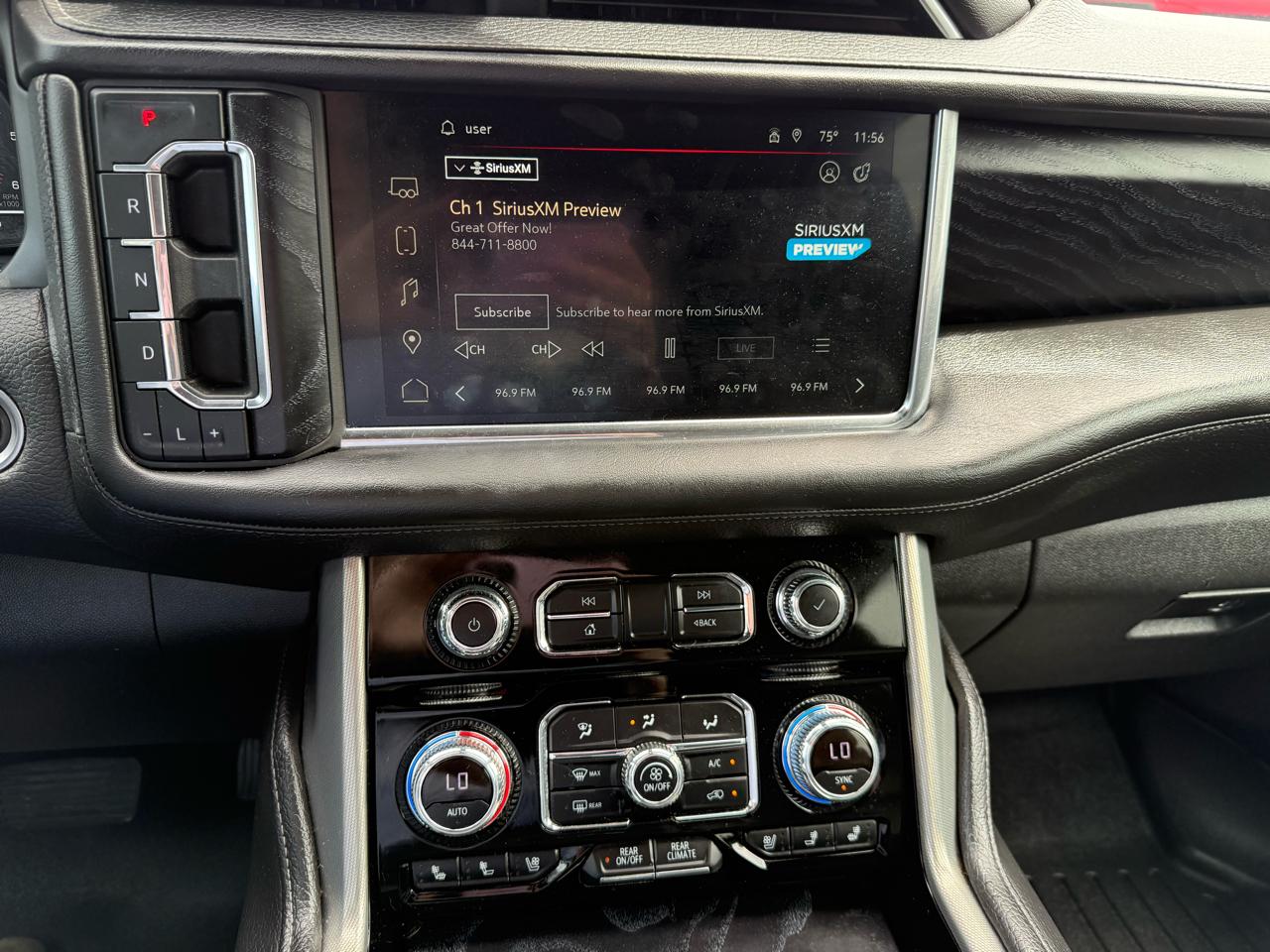 GMC Yukon XL Denali 4WD 2022