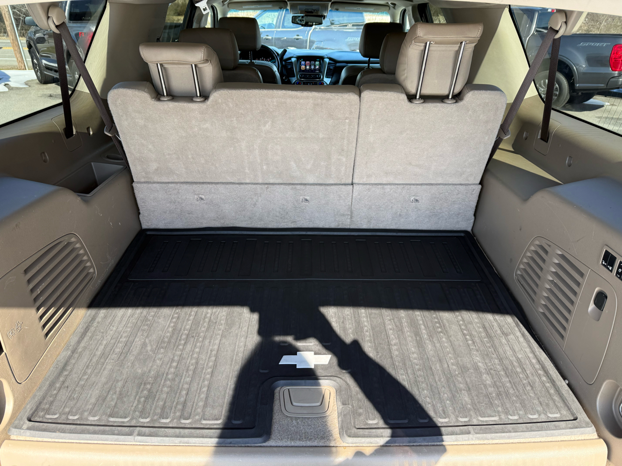 Chevrolet Suburban Premier 2WD 2019