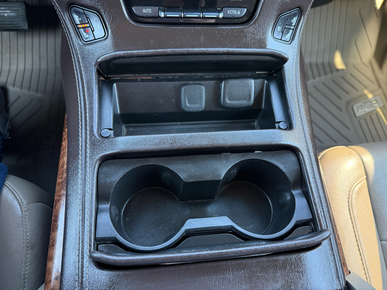 Chevrolet Suburban Premier 2WD 2019