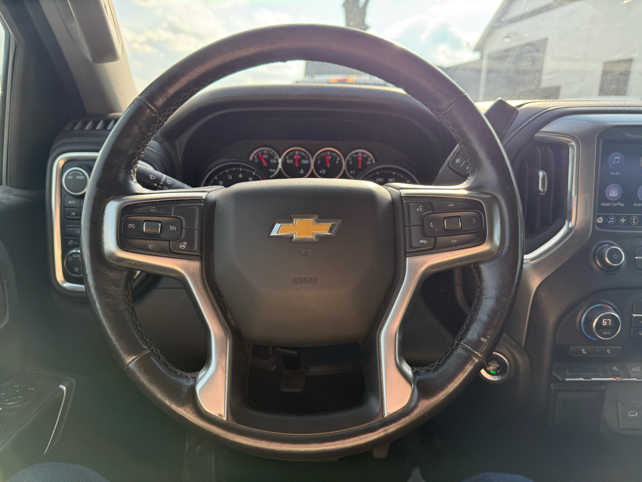 Chevrolet Silverado 1500 LT Crew Cab 4WD 2021