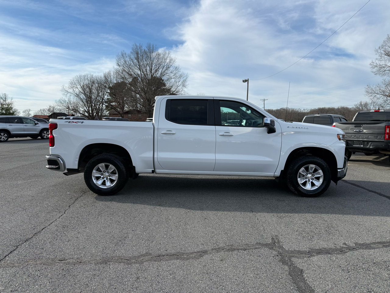 Chevrolet Silverado 1500 LT Crew Cab 4WD 2021