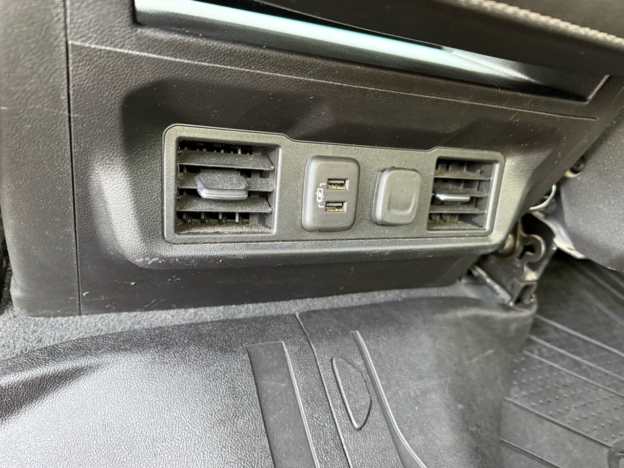 Chevrolet Silverado 1500 LT Crew Cab 4WD 2021