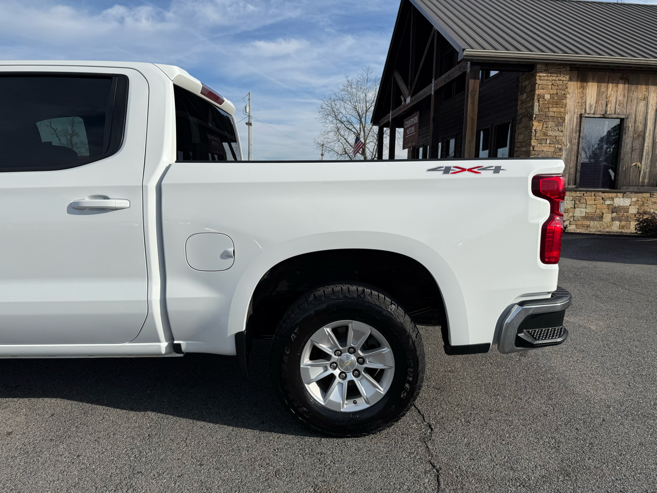 Chevrolet Silverado 1500 LT Crew Cab 4WD 2021