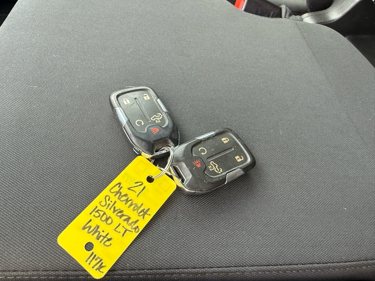 Chevrolet Silverado 1500 LT Crew Cab 4WD 2021