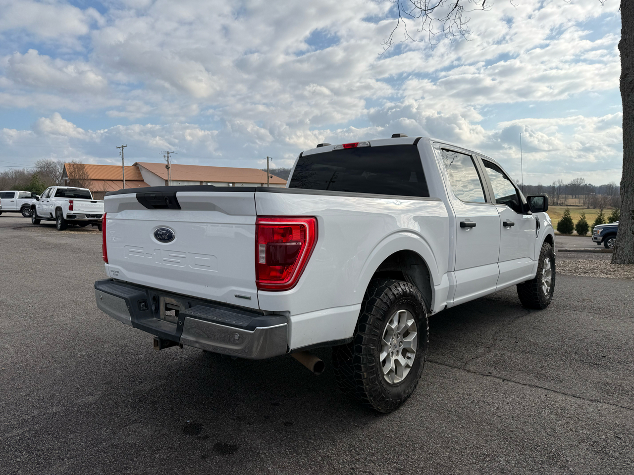 Ford F-150 XLT SuperCrew 4WD 2021