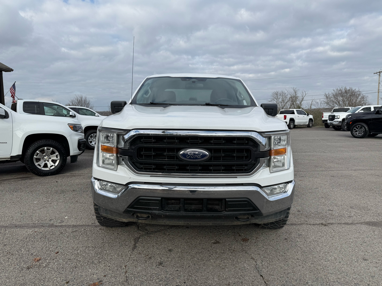 Ford F-150 XLT SuperCrew 4WD 2021