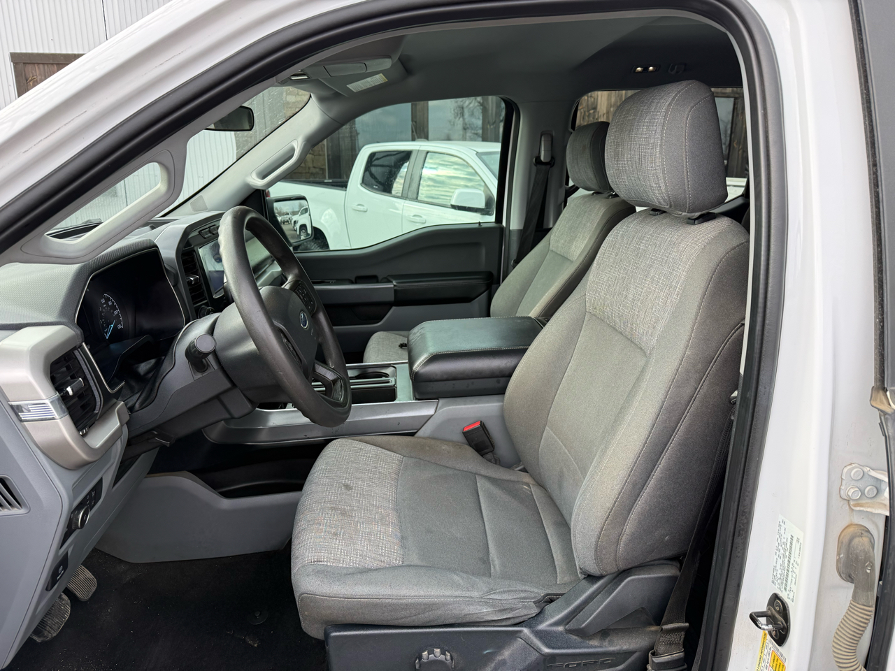 Ford F-150 XLT SuperCrew 4WD 2021