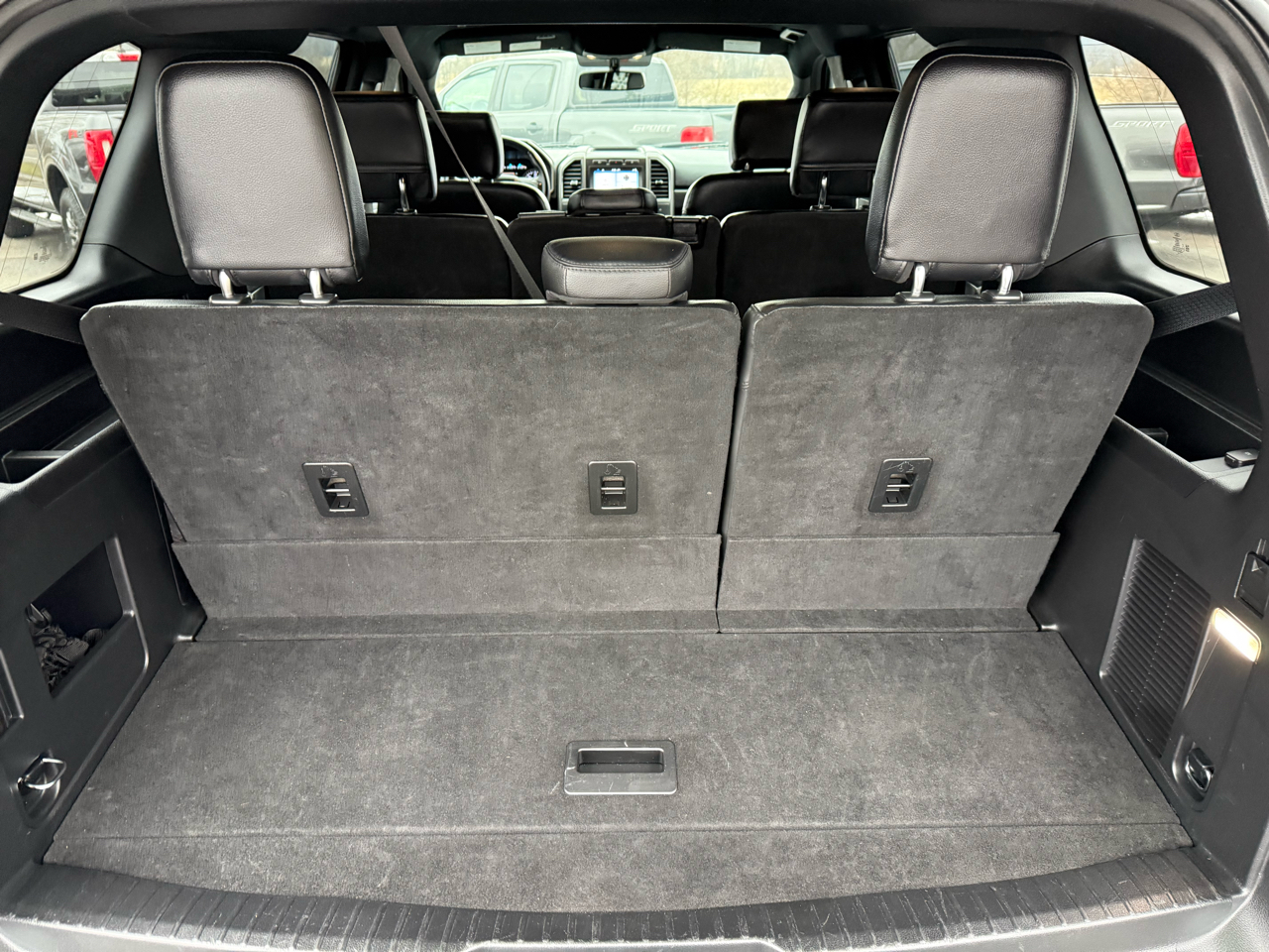 Ford Expedition XLT 2WD 2019