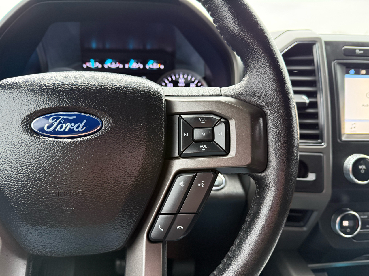 Ford Expedition XLT 2WD 2019