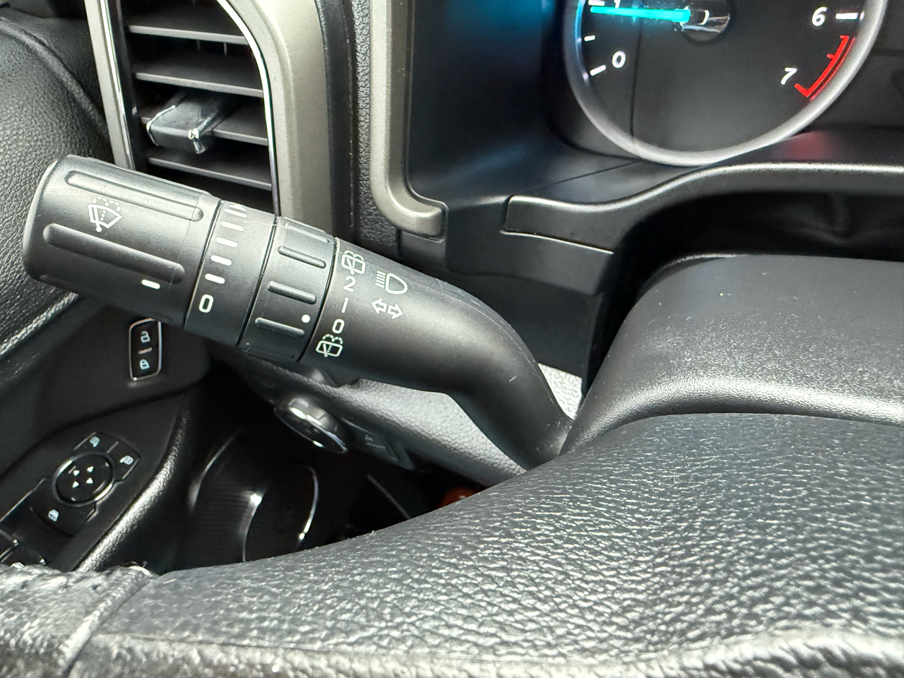 Ford Expedition XLT 2WD 2019