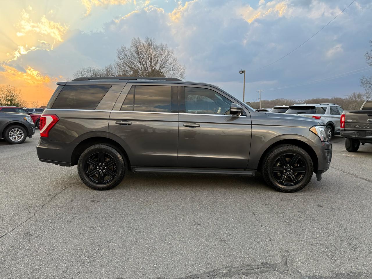 Ford Expedition XLT 2WD 2019