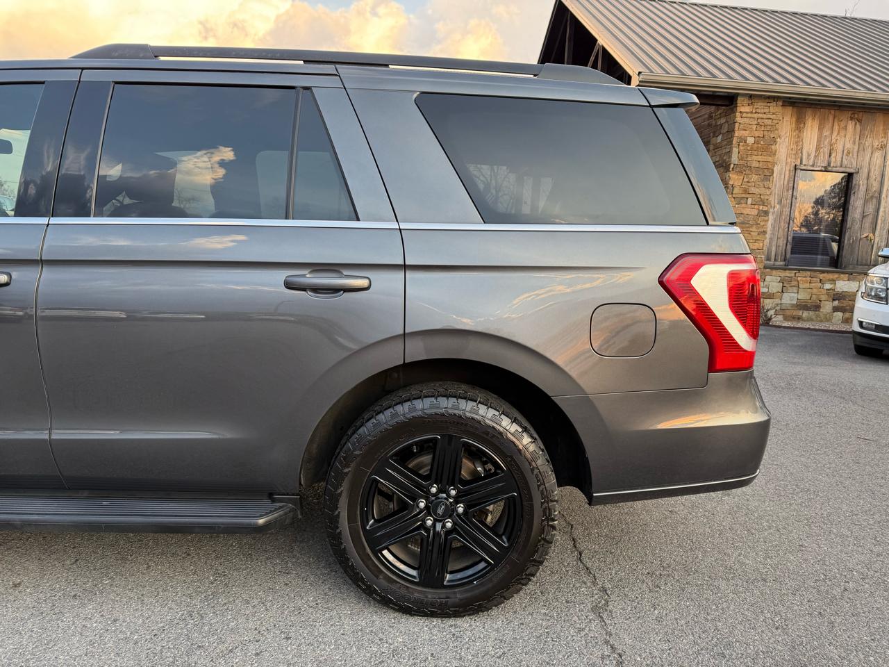 Ford Expedition XLT 2WD 2019