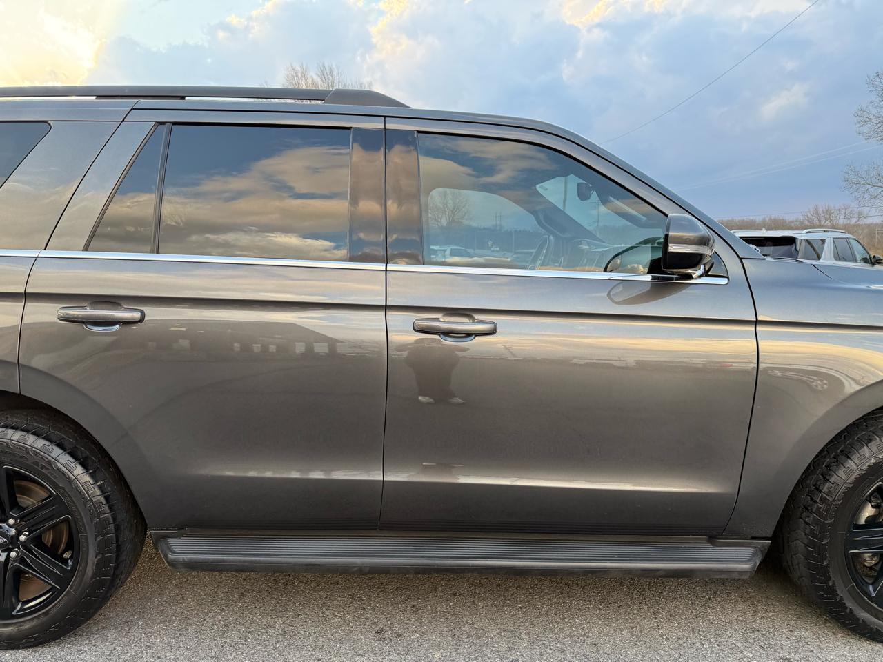 Ford Expedition XLT 2WD 2019