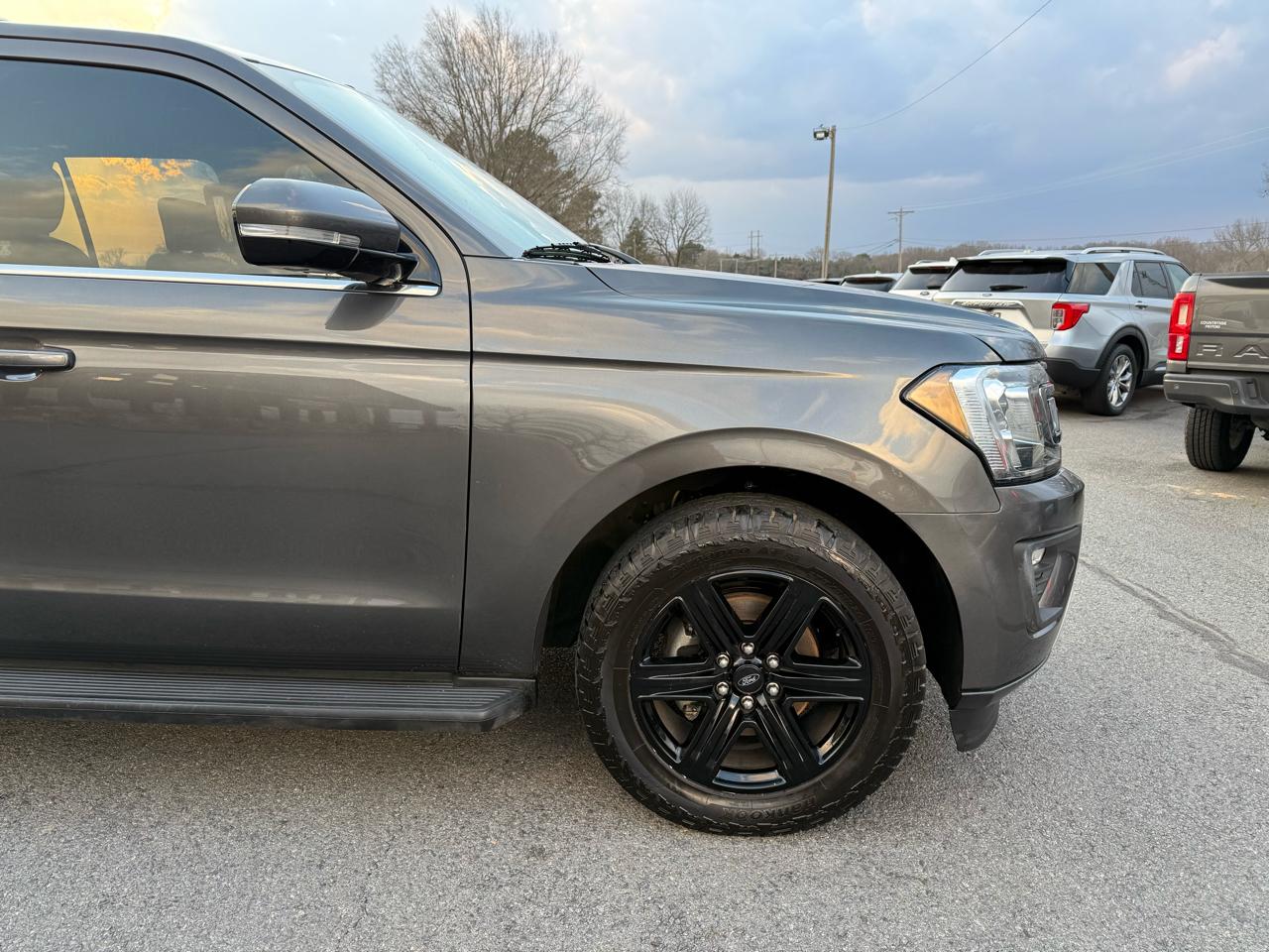 Ford Expedition XLT 2WD 2019