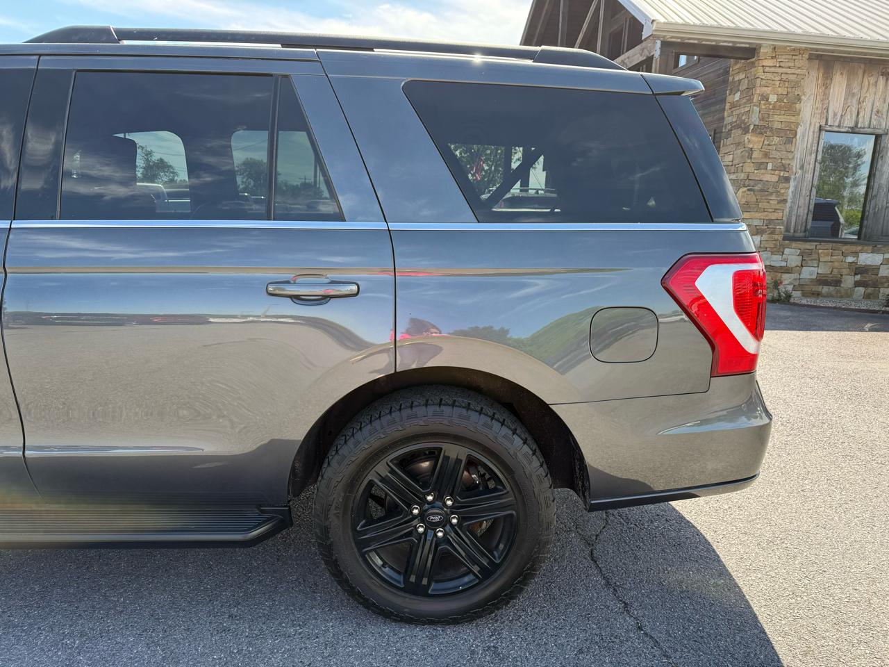 Ford Expedition XLT 2WD 2019