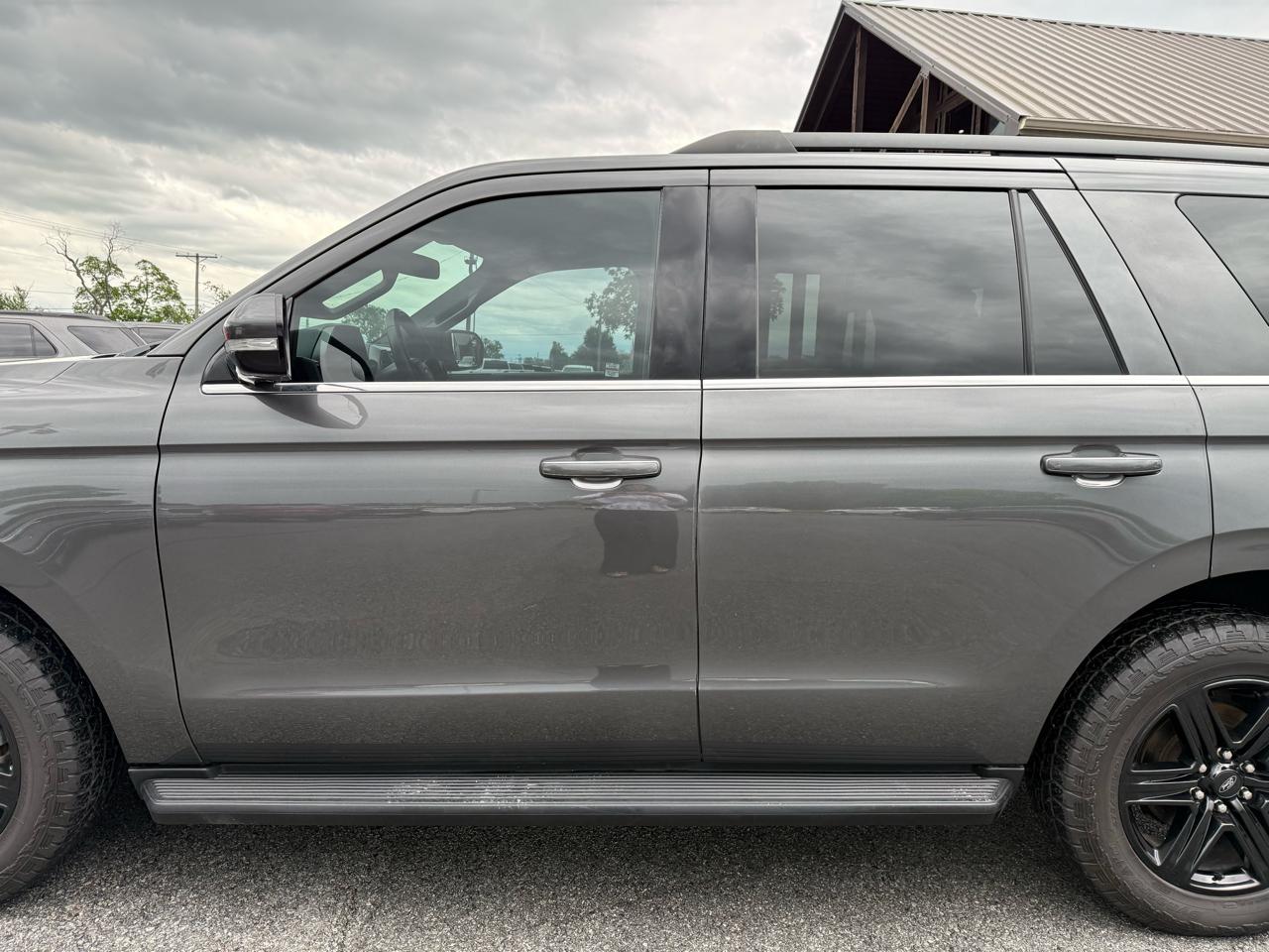 Ford Expedition XLT 2WD 2019