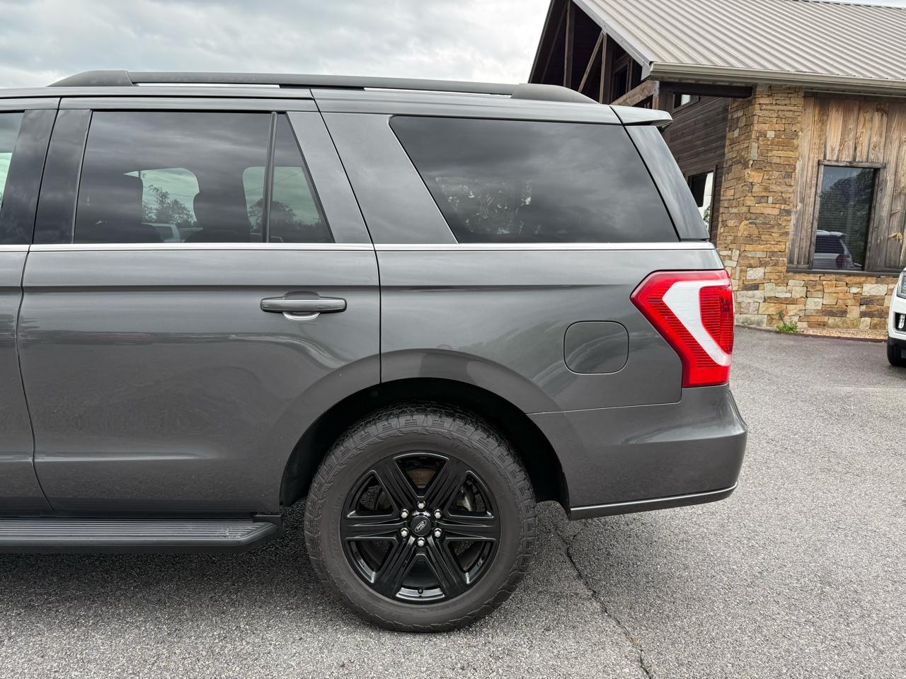 Ford Expedition XLT 2WD 2019
