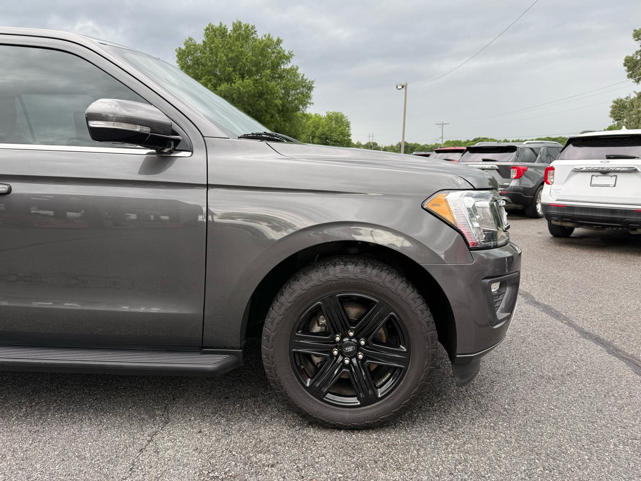 Ford Expedition XLT 2WD 2019