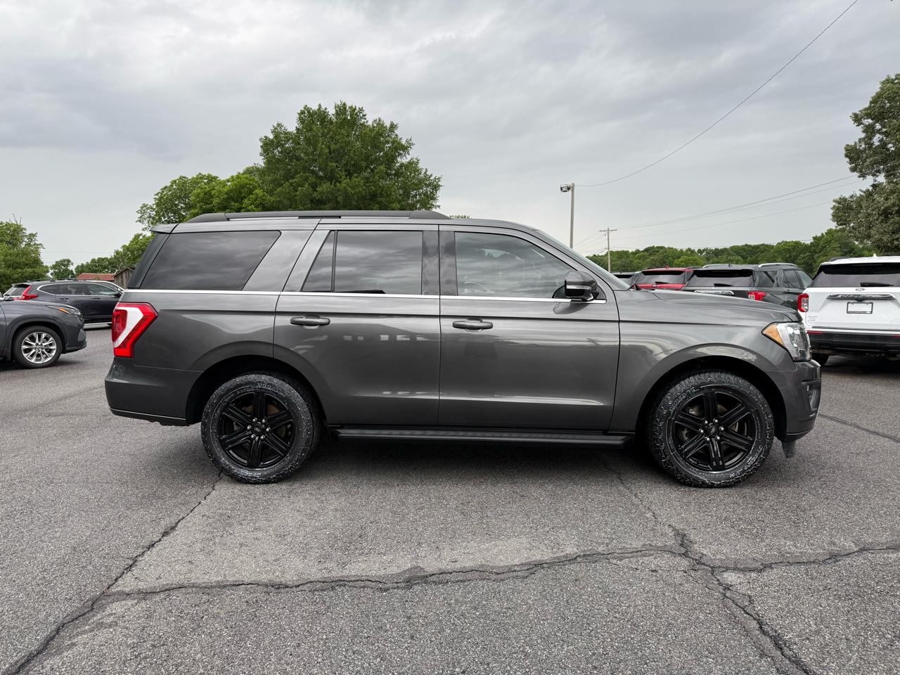 Ford Expedition XLT 2WD 2019