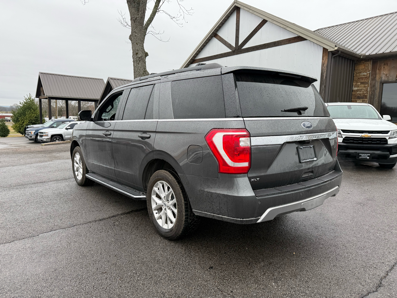 Ford Expedition XLT 2020