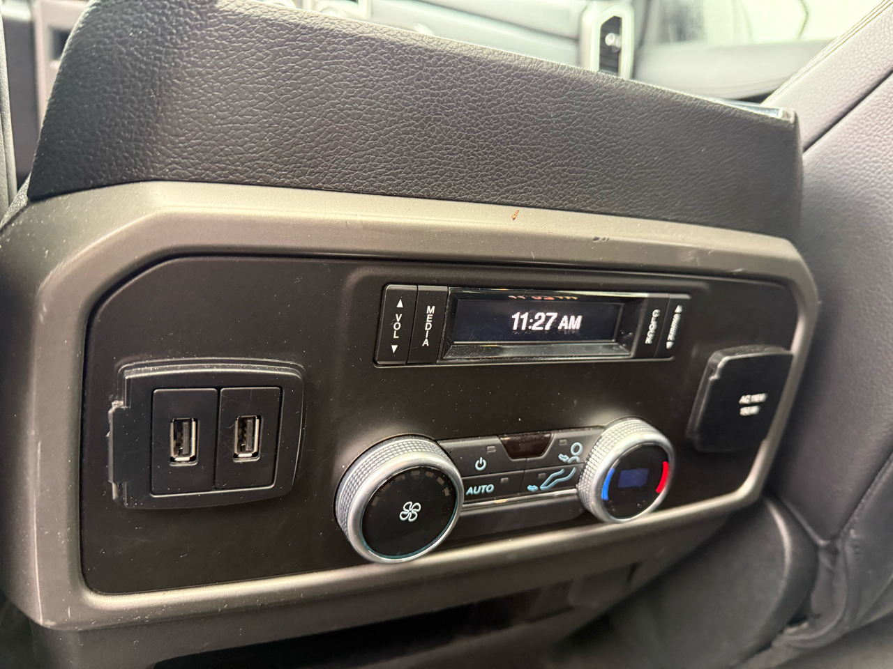 Ford Expedition XLT 2020