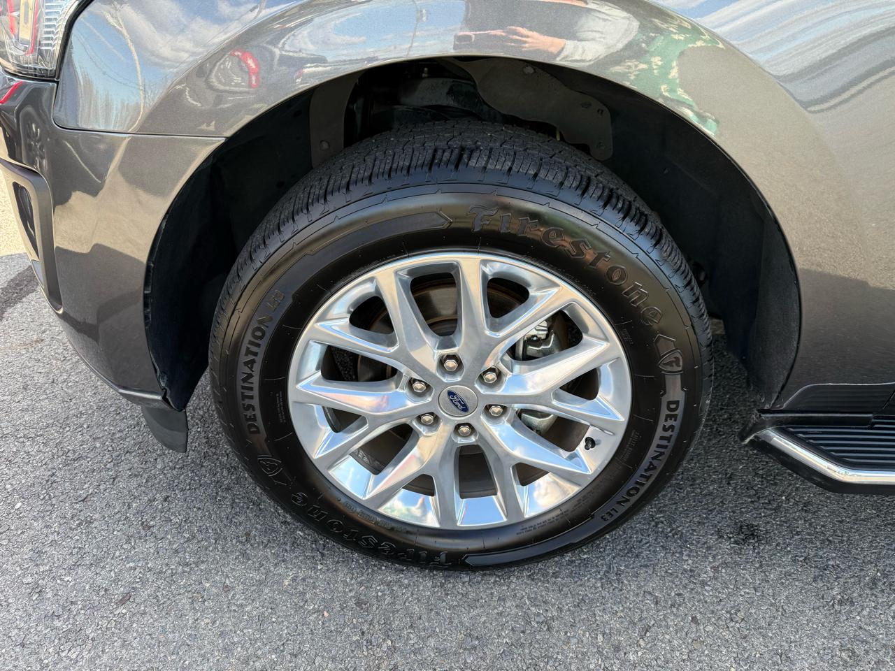 Ford Expedition XLT 2WD 2020