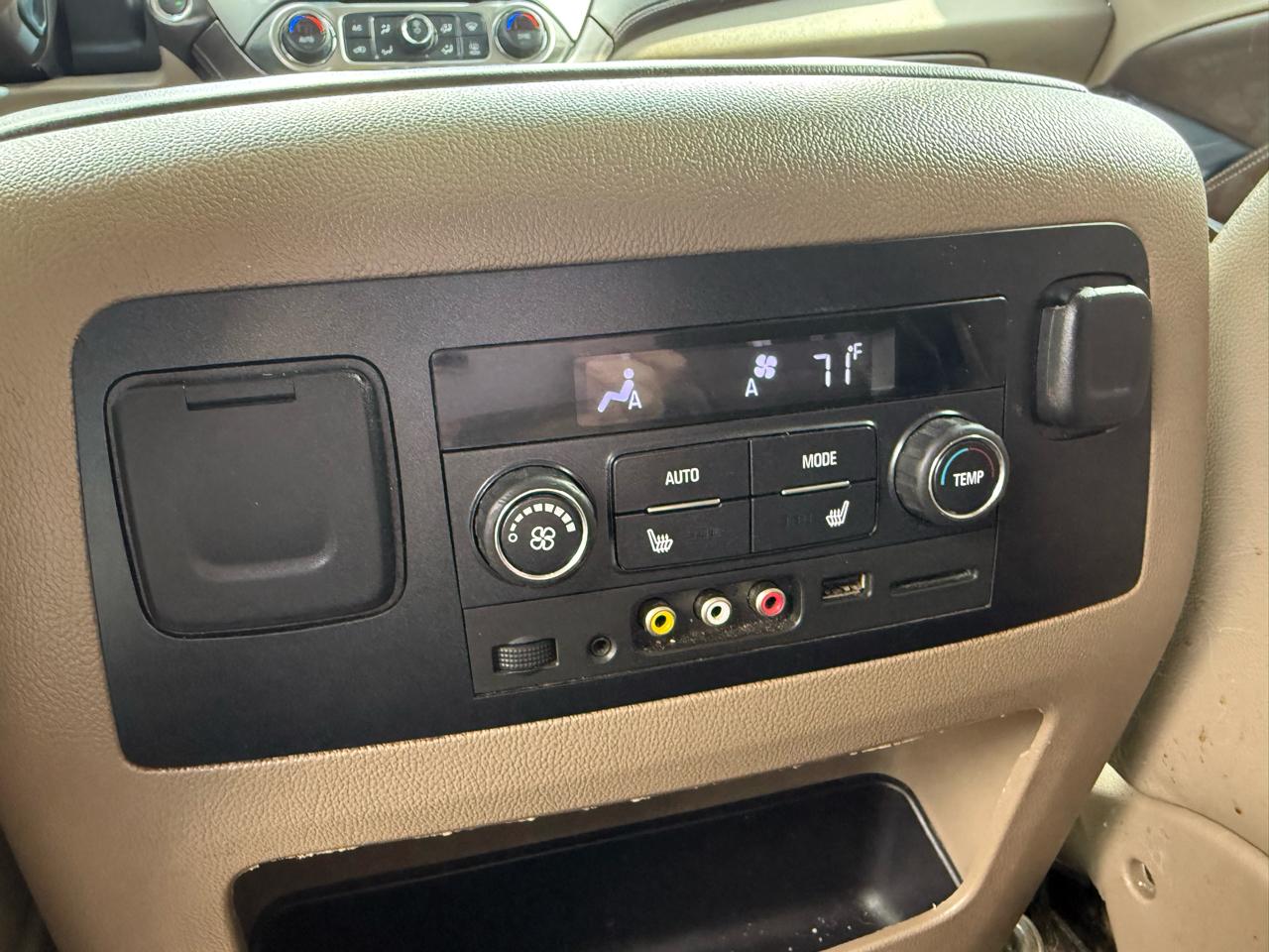 Chevrolet Tahoe LT 2WD 2015