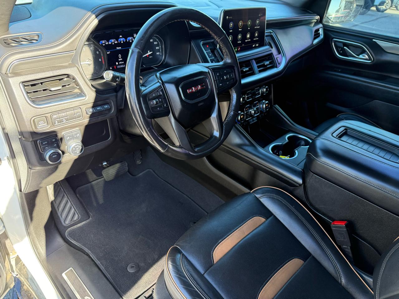 GMC Yukon XL AT4 2021