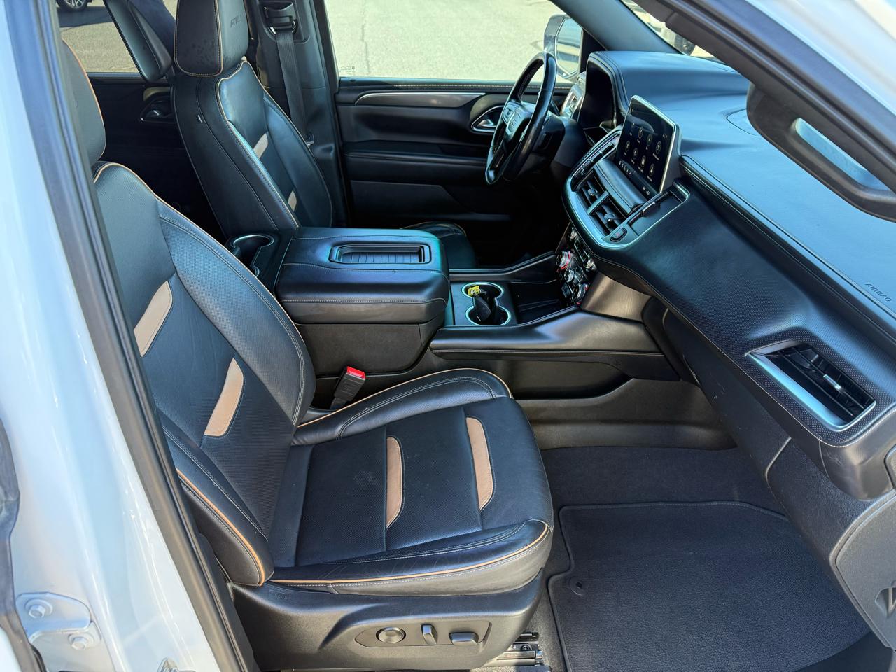 GMC Yukon XL AT4 2021