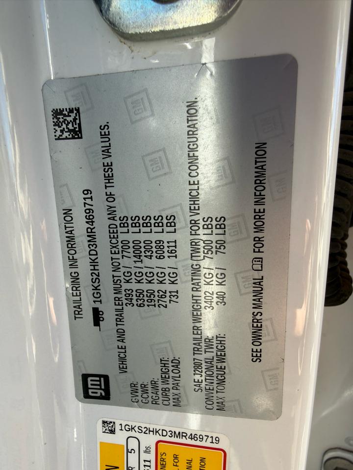 GMC Yukon XL AT4 2021