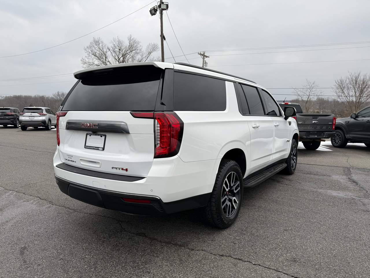 GMC Yukon XL AT4 2021