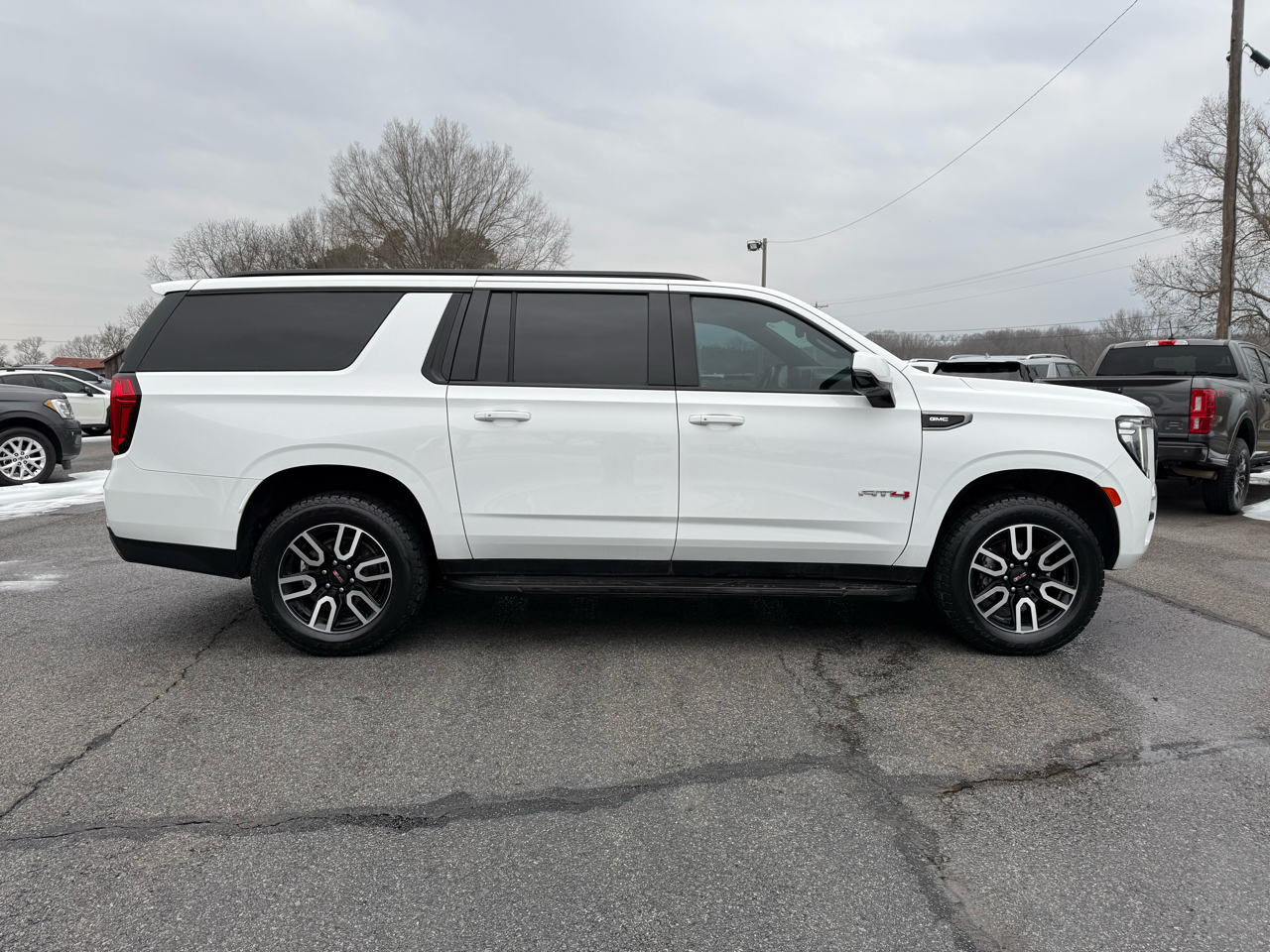 GMC Yukon XL AT4 2021