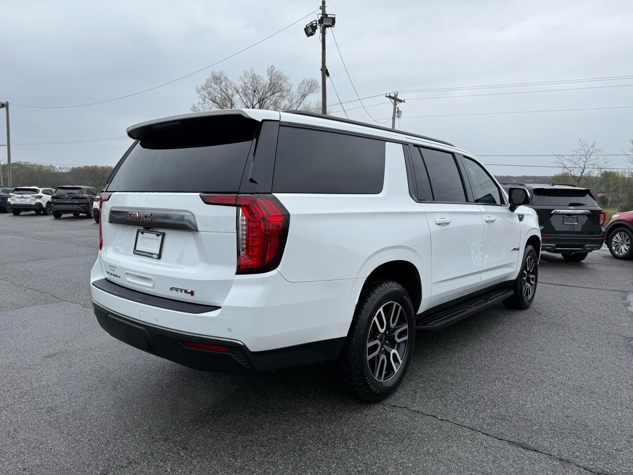 GMC Yukon XL AT4 2021