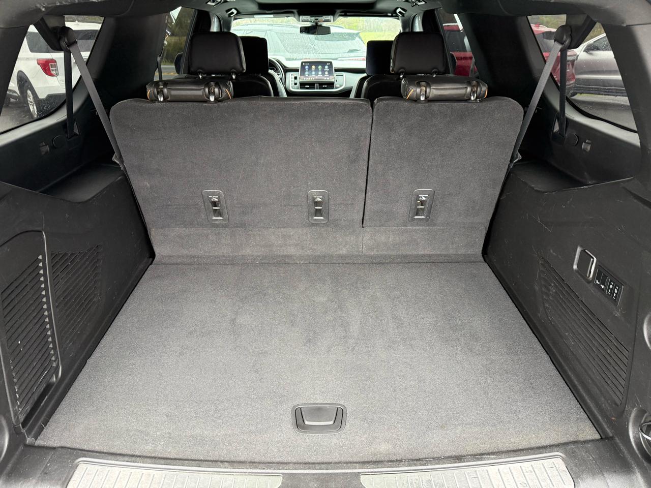 GMC Yukon XL AT4 2021