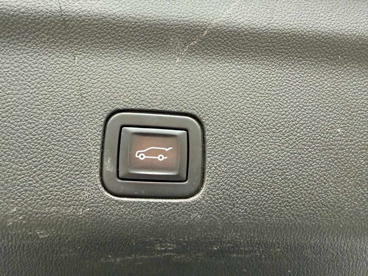 GMC Yukon XL AT4 2021