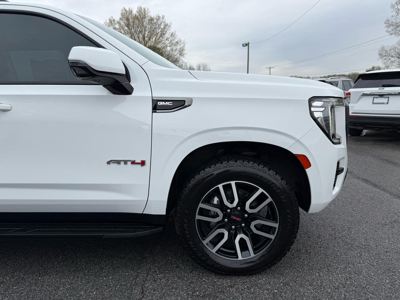 GMC Yukon XL AT4 2021