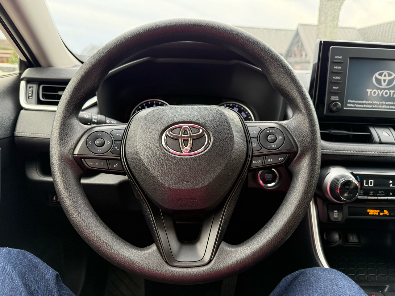 Toyota RAV4 XLE 2019