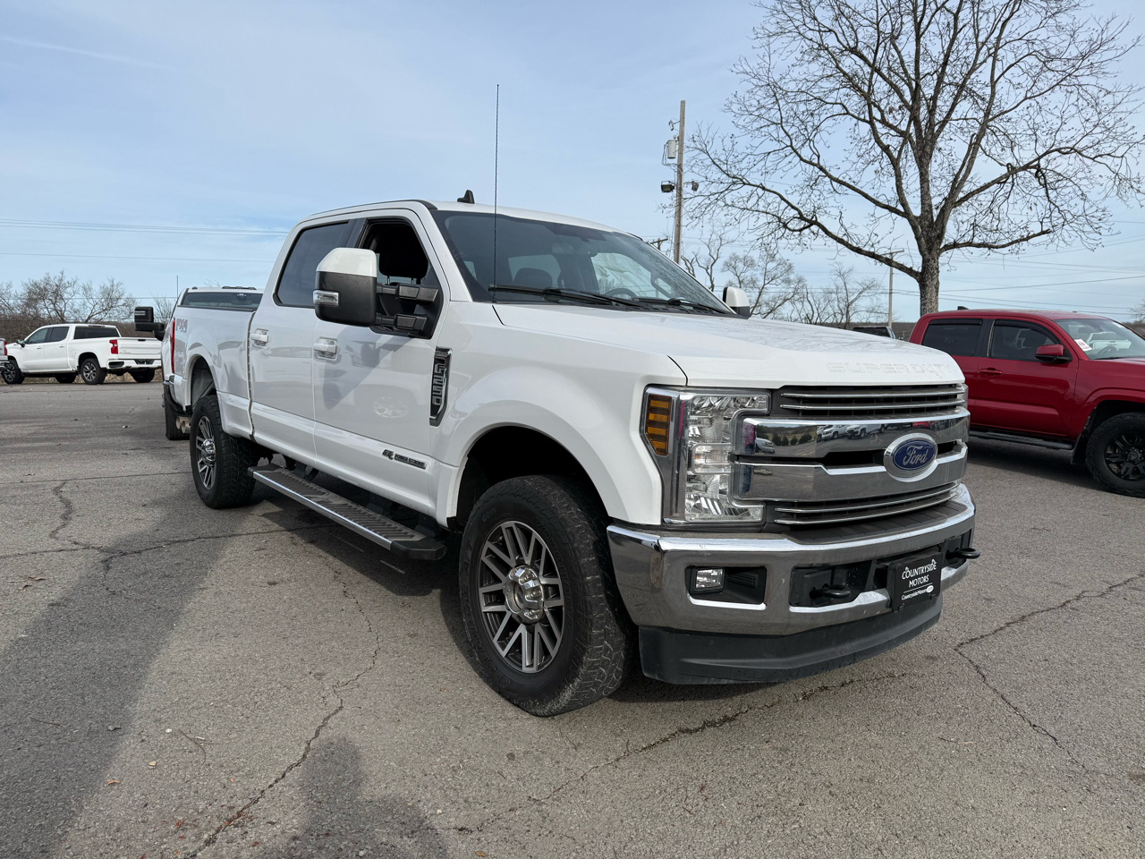 Ford F-250 SD Lariat Crew Cab 4WD 2019