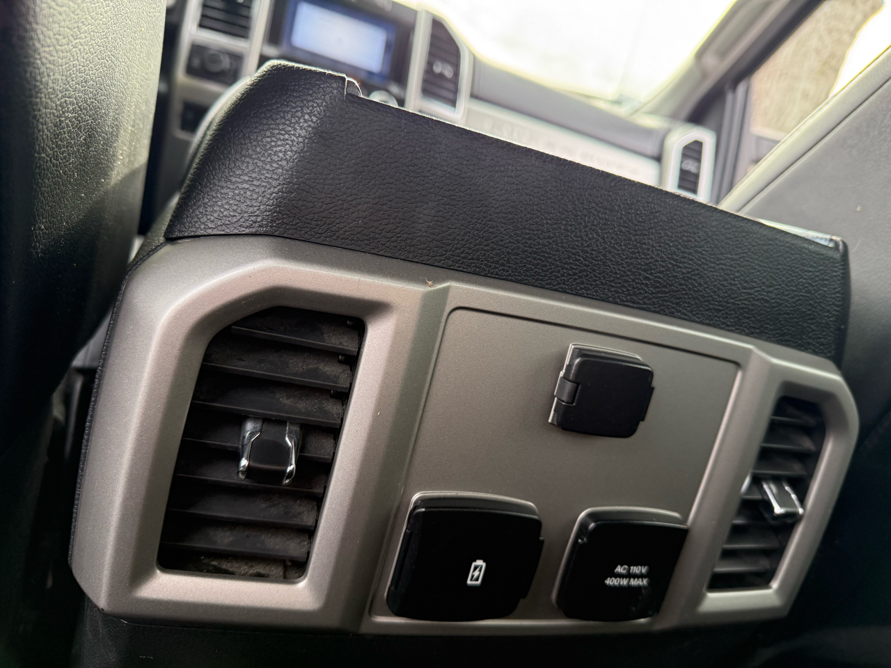 Ford F-250 SD Lariat Crew Cab 4WD 2019