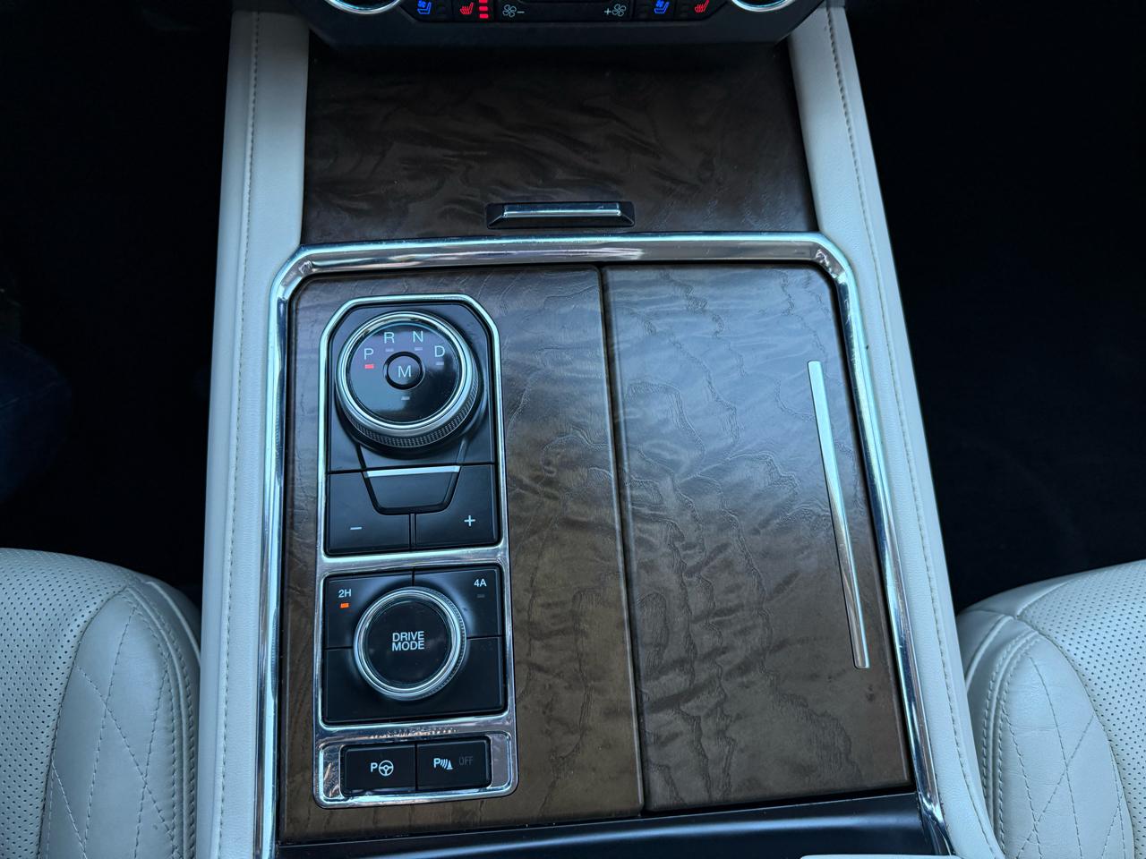 Ford Expedition Platinum 4WD 2019